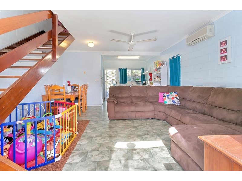 4/4 Atlantic Close, White Rock QLD 4868
