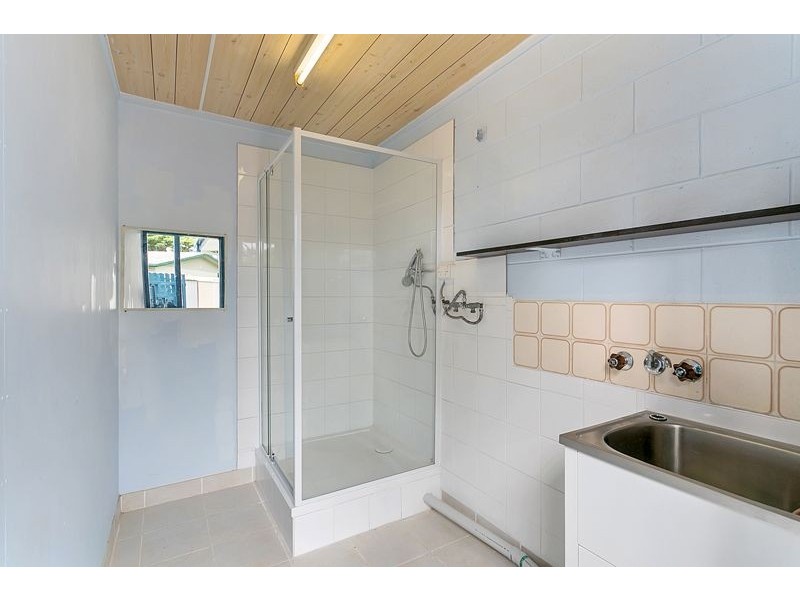 20 Lavender Street, Mooroobool QLD 4870