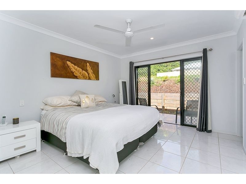 53 McFarlane Drive, Kanimbla QLD 4870