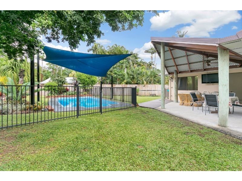 3 Tarana Close, Caravonica QLD 4878