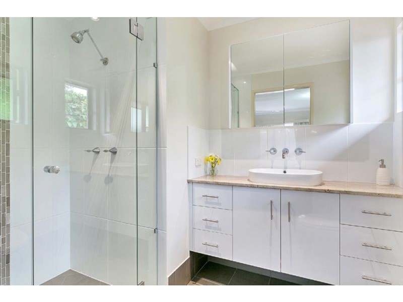 3 Tarana Close, Caravonica QLD 4878
