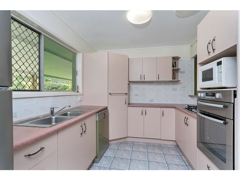 61 Amethyst Street, Bayview Heights QLD 4868