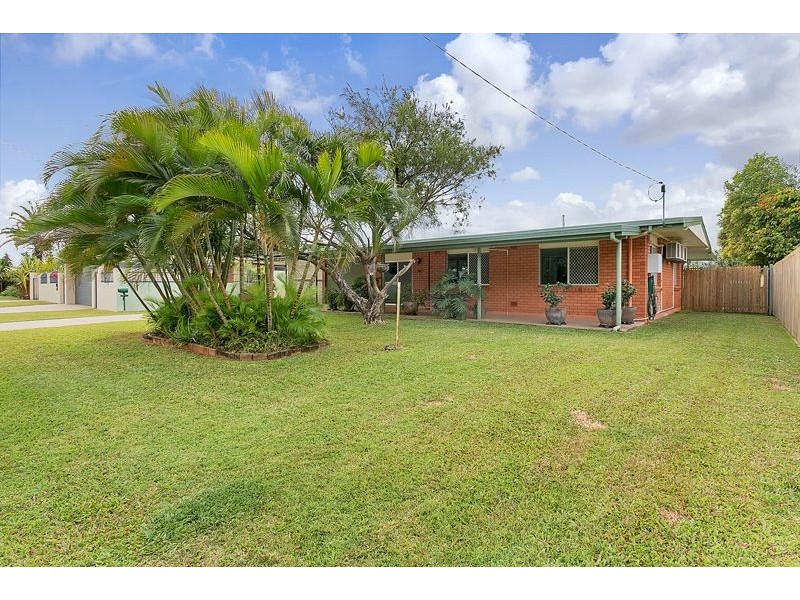 61 Amethyst Street, Bayview Heights QLD 4868