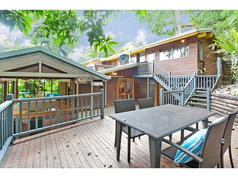 9 Charlekata Close, Freshwater QLD 4870