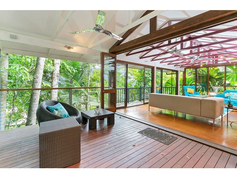 9 Charlekata Close, Freshwater QLD 4870