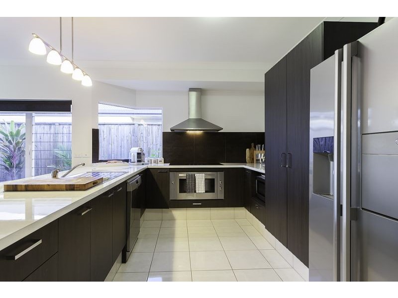 5 Brookville Gardens, Smithfield QLD 4878