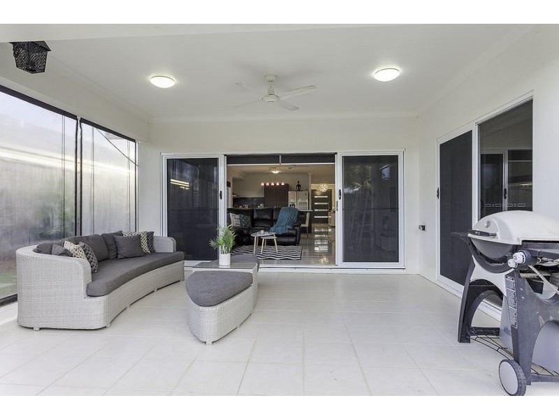 5 Brookville Gardens, Smithfield QLD 4878