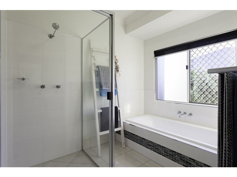 5 Brookville Gardens, Smithfield QLD 4878