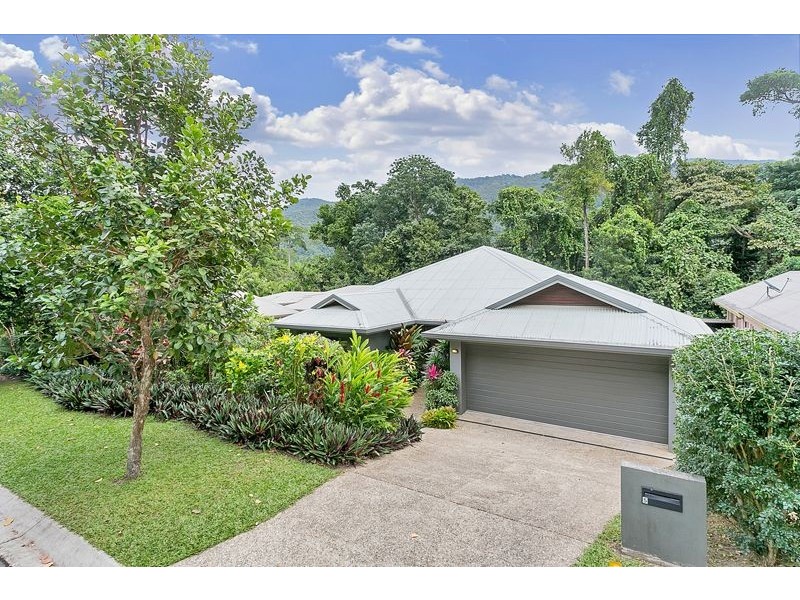 5 Hughes Close, Redlynch QLD 4870