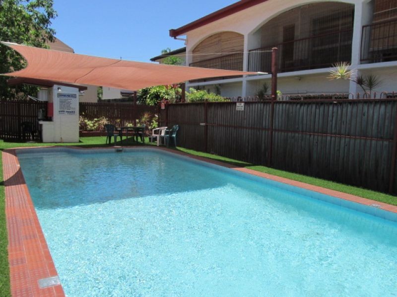 8/28-30 fairweather street, Yorkeys Knob QLD 4878