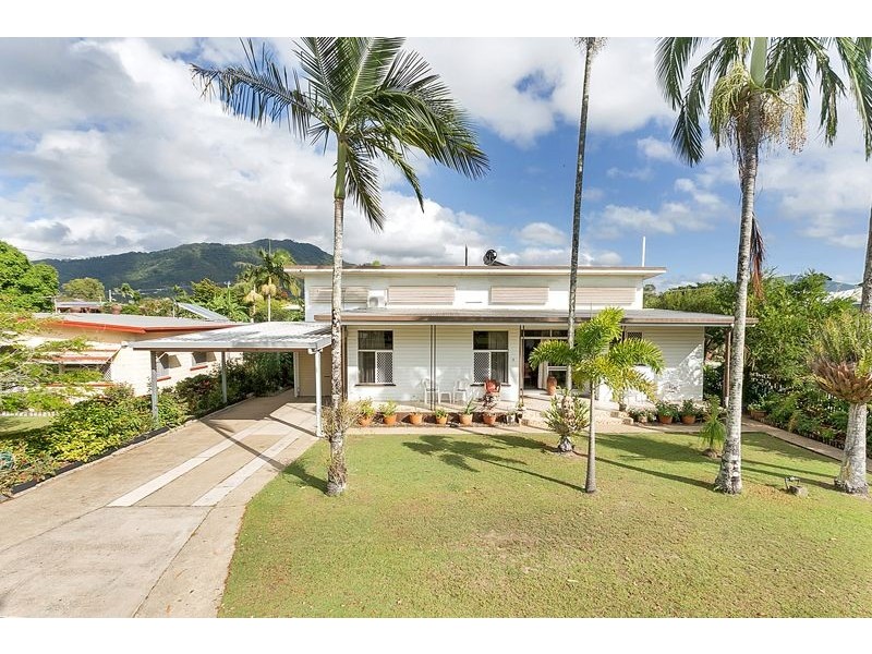 11 Cominos Place, Manunda QLD 4870