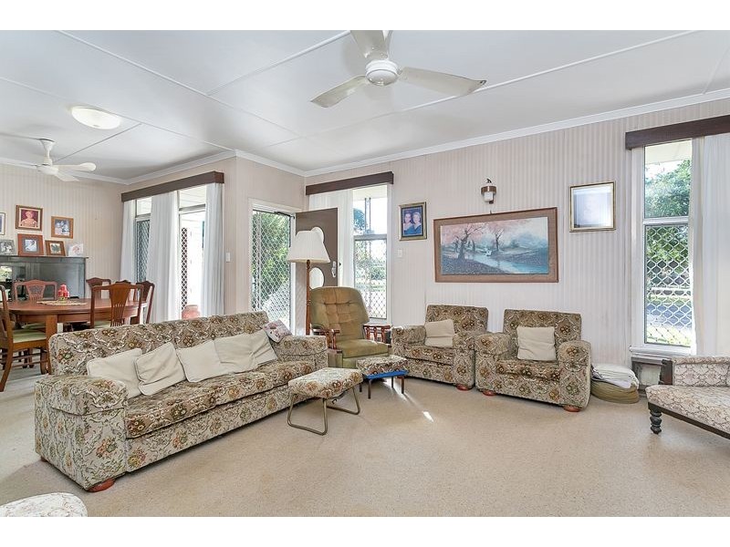 11 Cominos Place, Manunda QLD 4870
