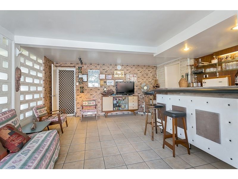 11 Cominos Place, Manunda QLD 4870