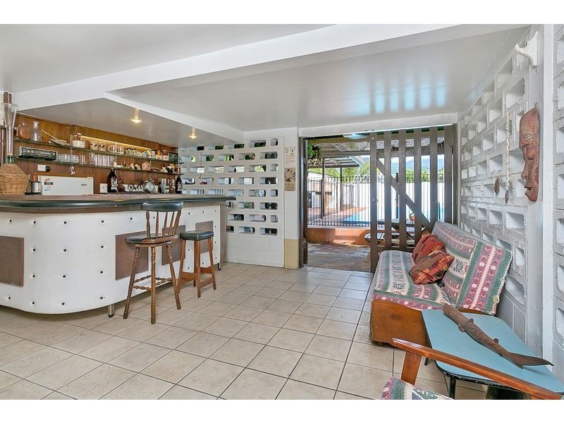 11 Cominos Place, Manunda QLD 4870