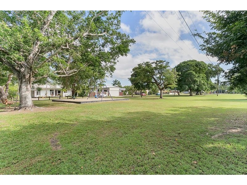 11 Cominos Place, Manunda QLD 4870