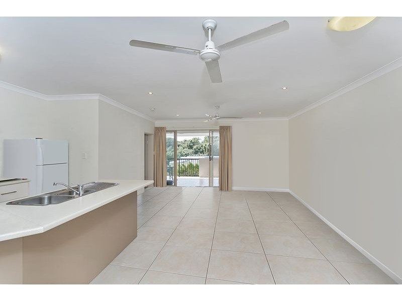9/2 Cannon Street, Manunda QLD 4870