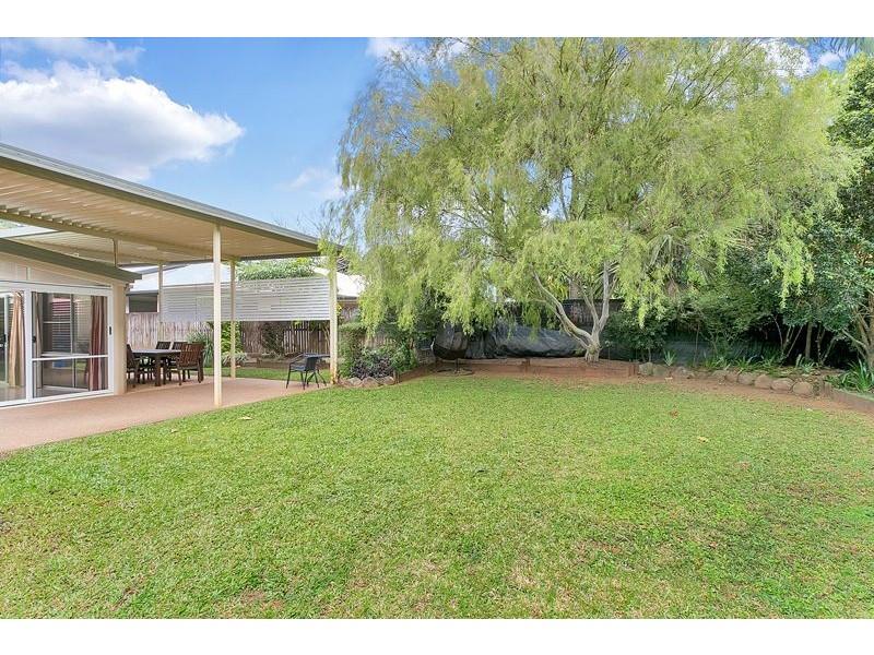 10 Bayu Close, Redlynch QLD 4870