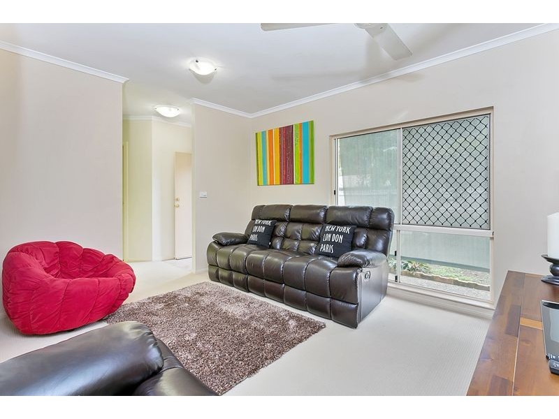 10 Bayu Close, Redlynch QLD 4870