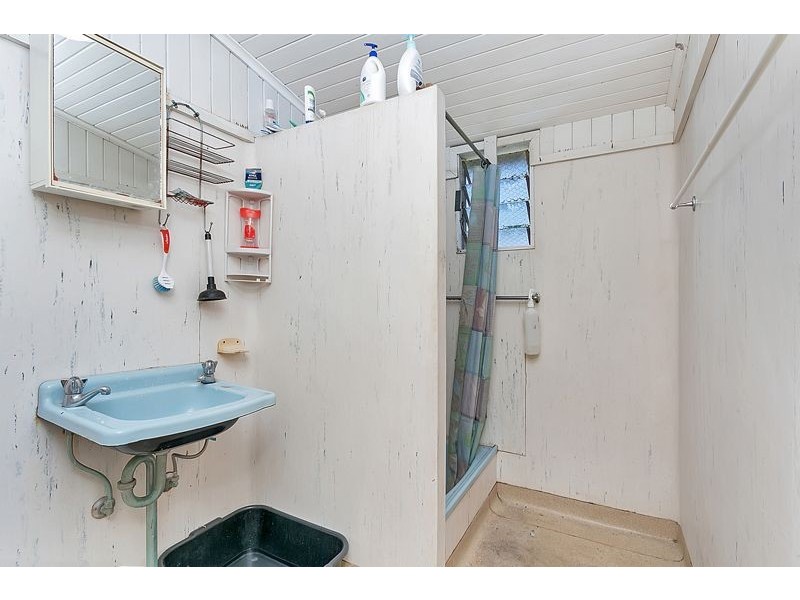 8 Gelling Street, Cairns North QLD 4870