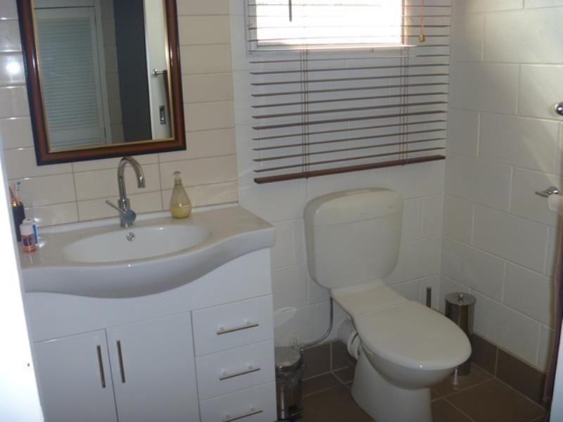 1/322 Pease Street, Edge Hill QLD 4870