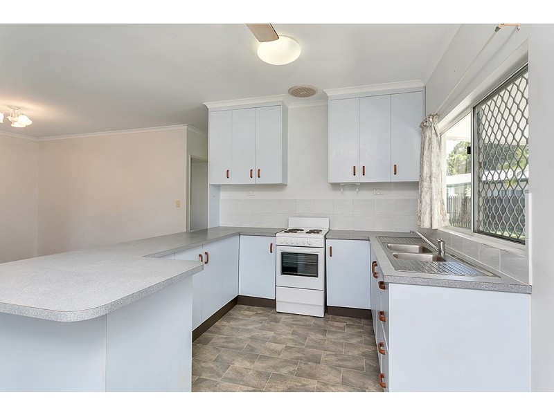 15  Chelsea Close, Kewarra Beach QLD 4879