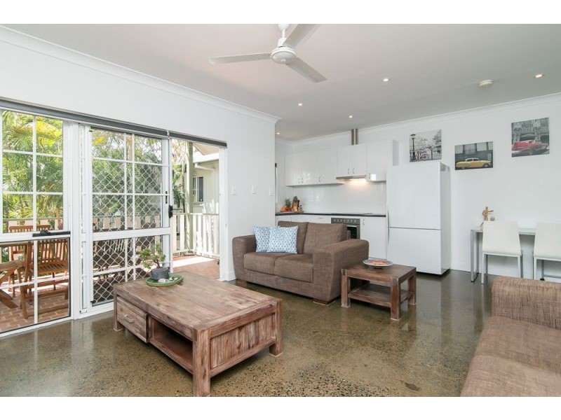 13/87-91 Earl Street, Westcourt QLD 4870