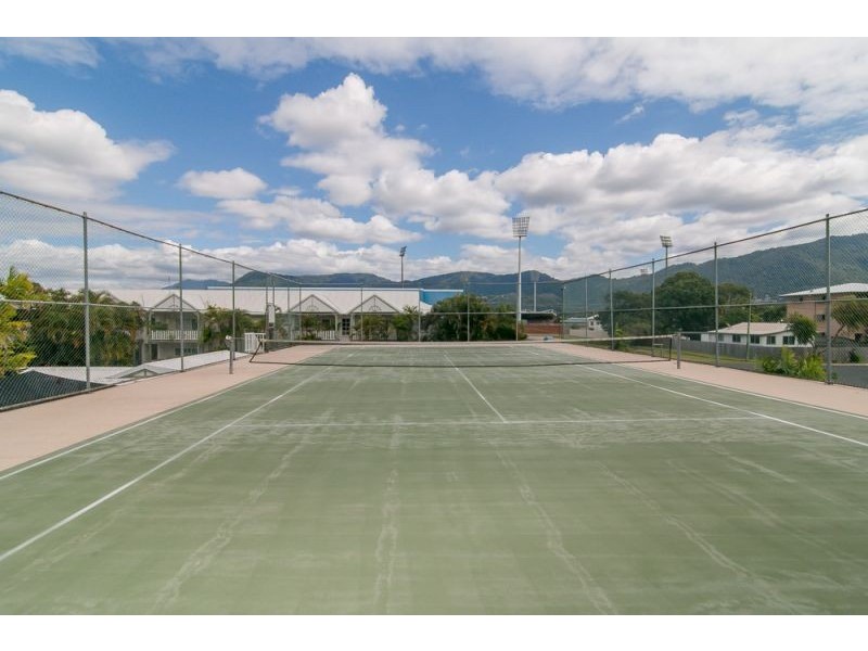 13/87-91 Earl Street, Westcourt QLD 4870