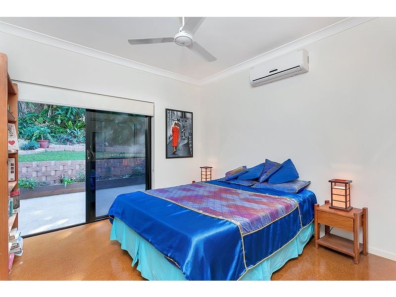 5 Andrea Close, Mooroobool QLD 4870