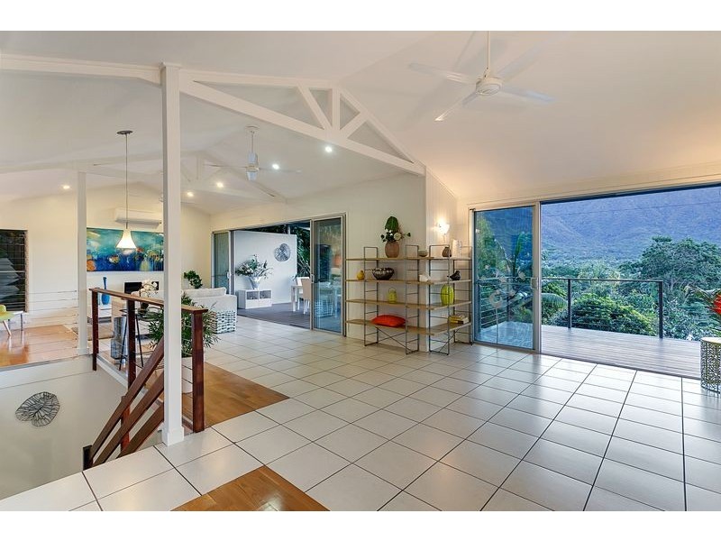 30 View Street, Brinsmead QLD 4870