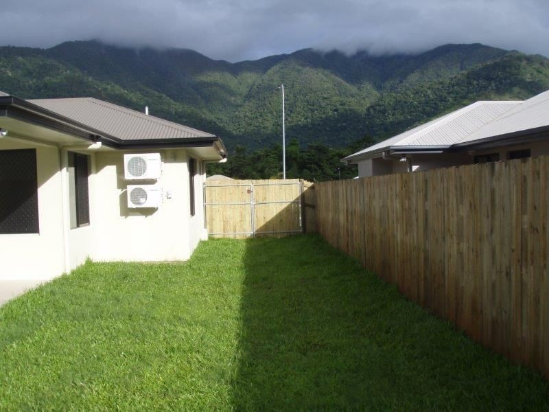 86 Xavier Herbert Drive, Redlynch QLD 4870