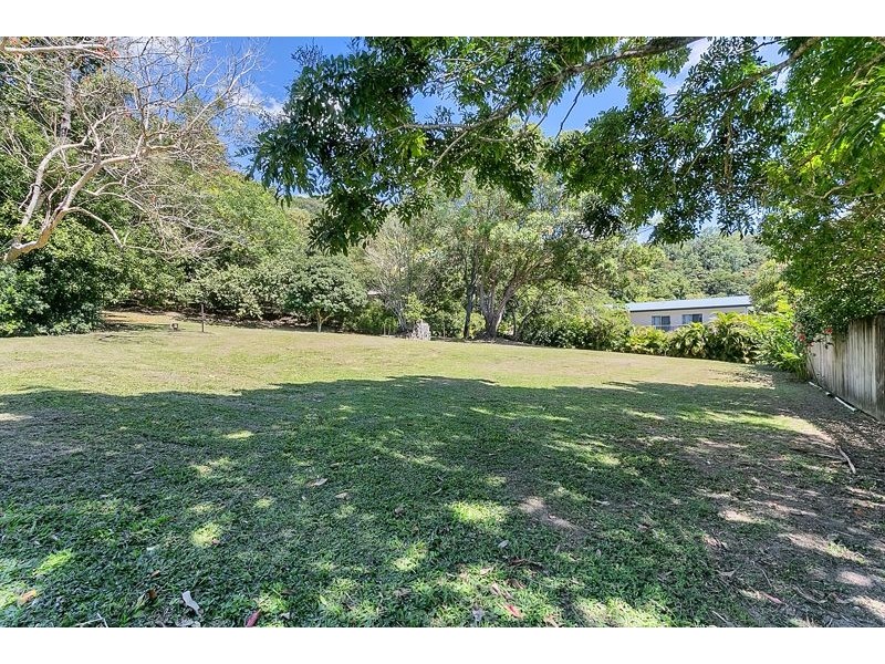 3 Stratford Chase, Stratford QLD 4870