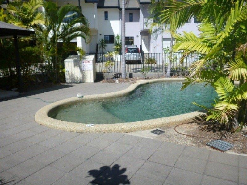 111/11-15 Charlekata Close, Freshwater QLD 4870