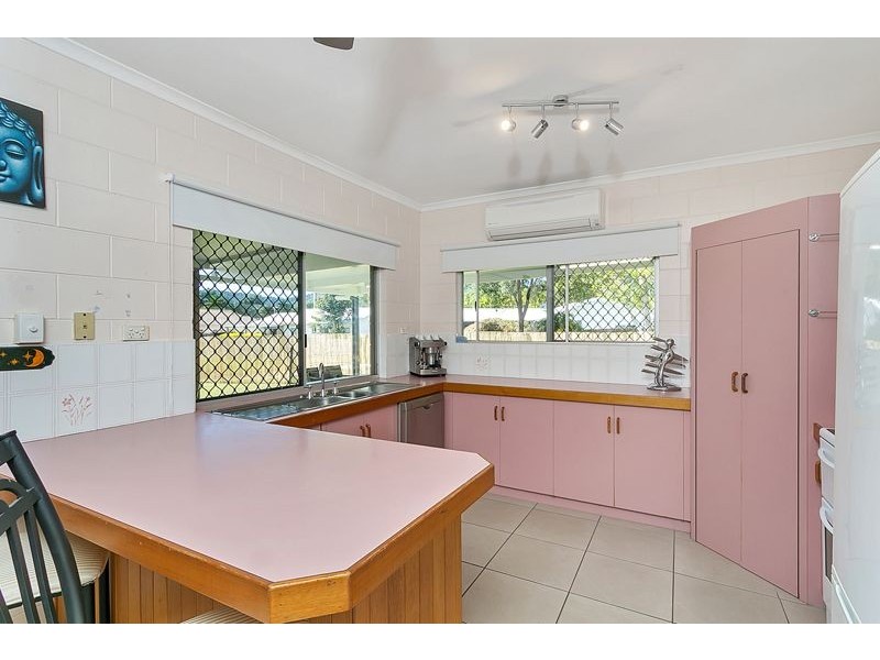 2 Gallo Close, Brinsmead QLD 4870