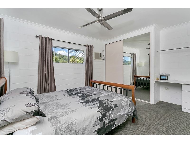 2 Gallo Close, Brinsmead QLD 4870