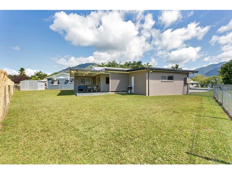 2 Gallo Close, Brinsmead QLD 4870