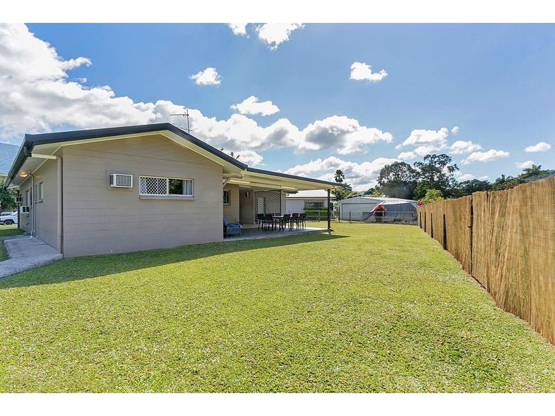 2 Gallo Close, Brinsmead QLD 4870