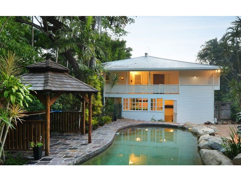 31 Bellevue Crescent, Edge Hill QLD 4870