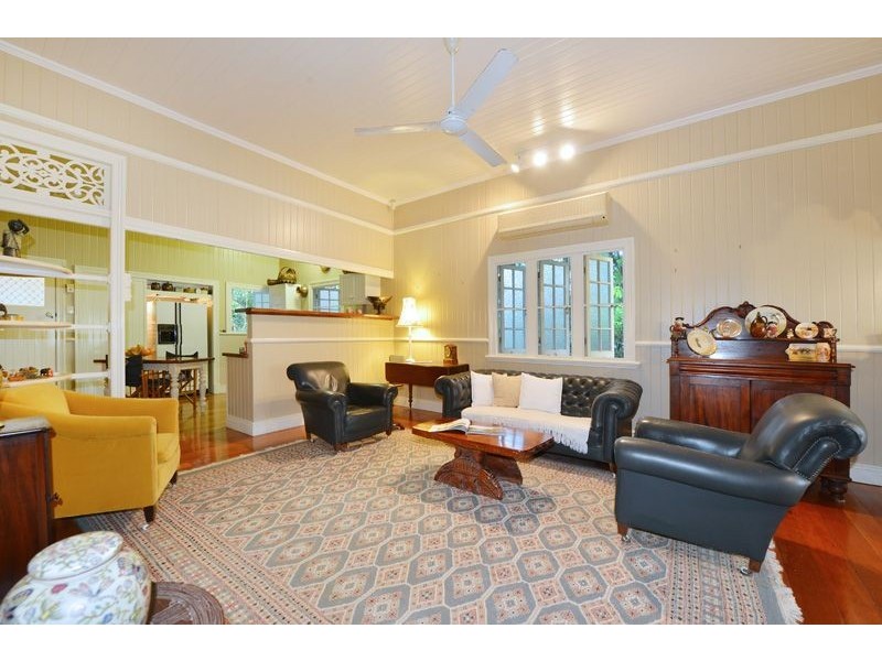 31 Bellevue Crescent, Edge Hill QLD 4870