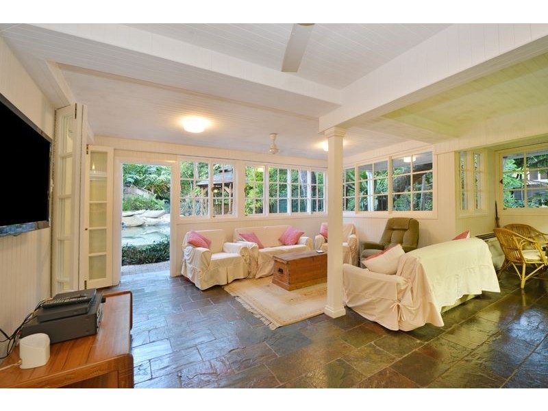 31 Bellevue Crescent, Edge Hill QLD 4870