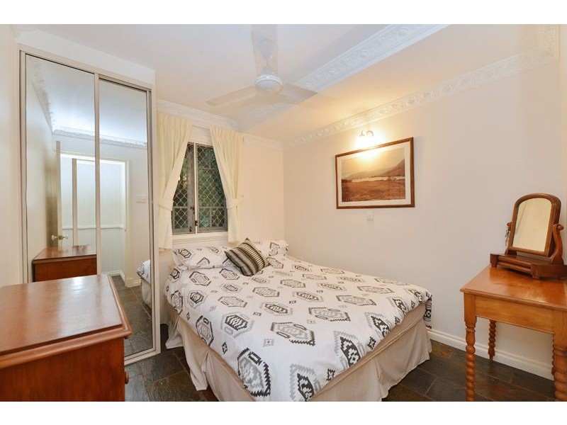 31 Bellevue Crescent, Edge Hill QLD 4870