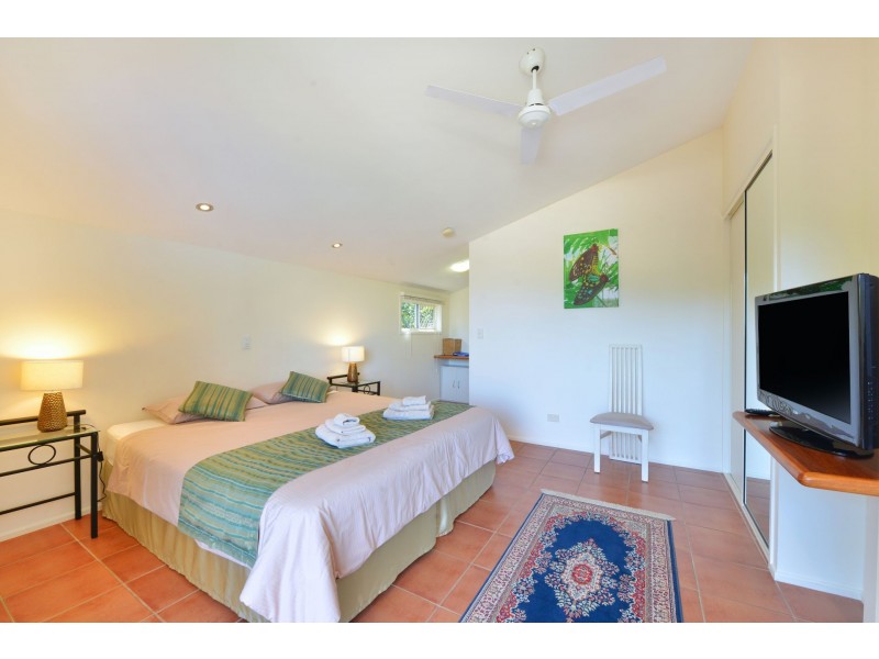 40 Hutchinson Street, Edge Hill QLD 4870