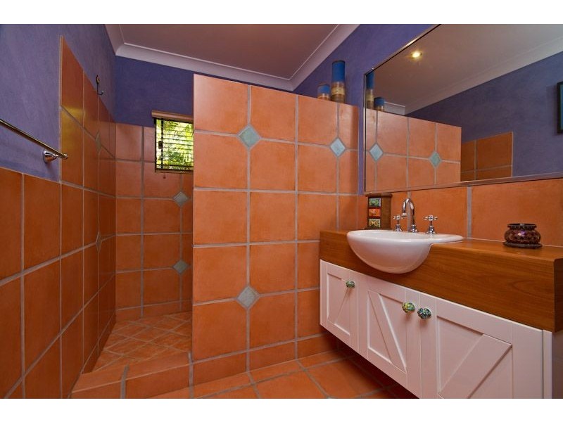 20 Lake Morris Road, Kanimbla QLD 4870