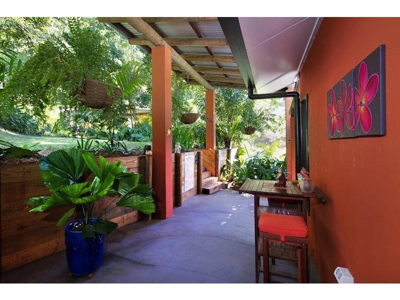 20 Lake Morris Road, Kanimbla QLD 4870