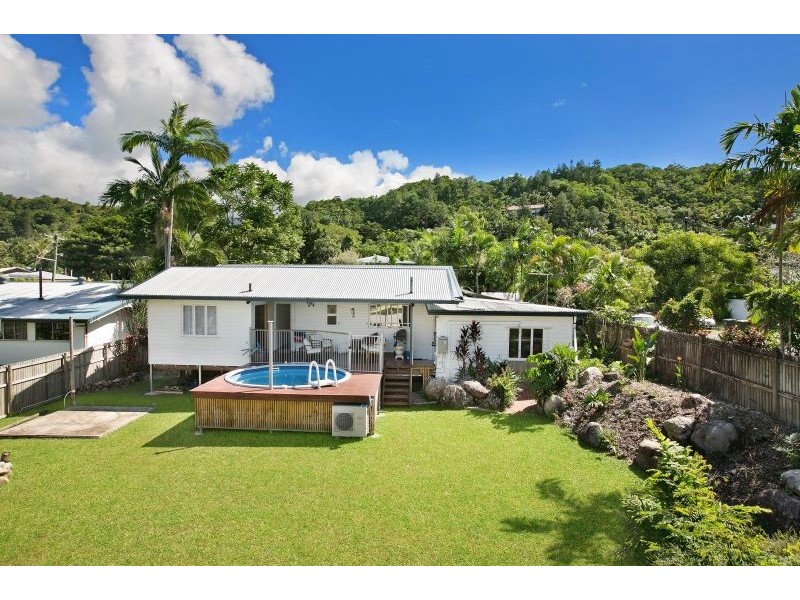 26 Bradford Street, Whitfield QLD 4870
