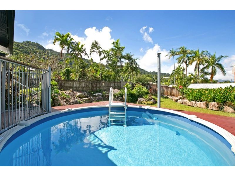 26 Bradford Street, Whitfield QLD 4870