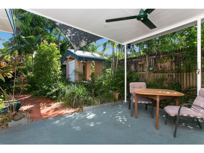 26 Bradford Street, Whitfield QLD 4870