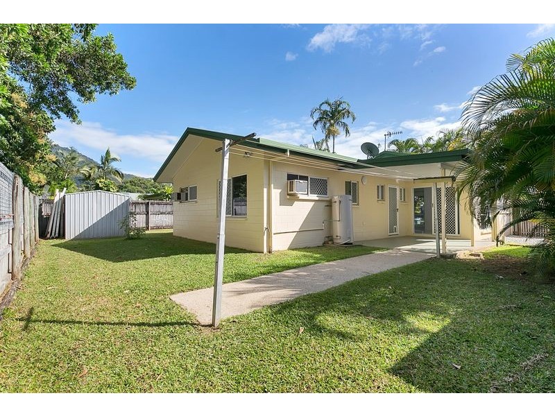 30 Dodd Court, Mooroobool QLD 4870