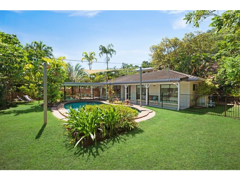 35 Moresby Street, Trinity Beach QLD 4879