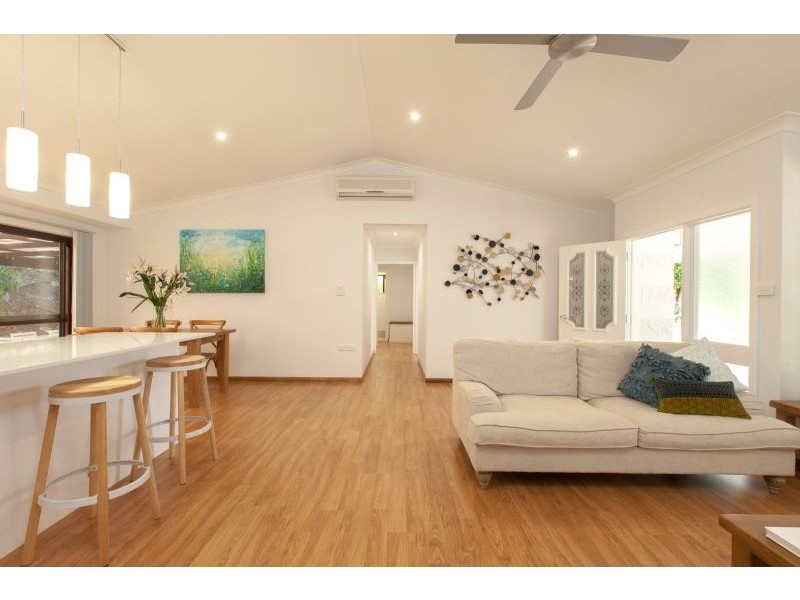 35 Moresby Street, Trinity Beach QLD 4879