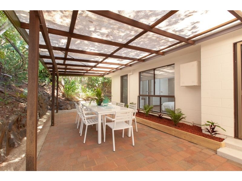 35 Moresby Street, Trinity Beach QLD 4879